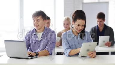 计算机课的学生